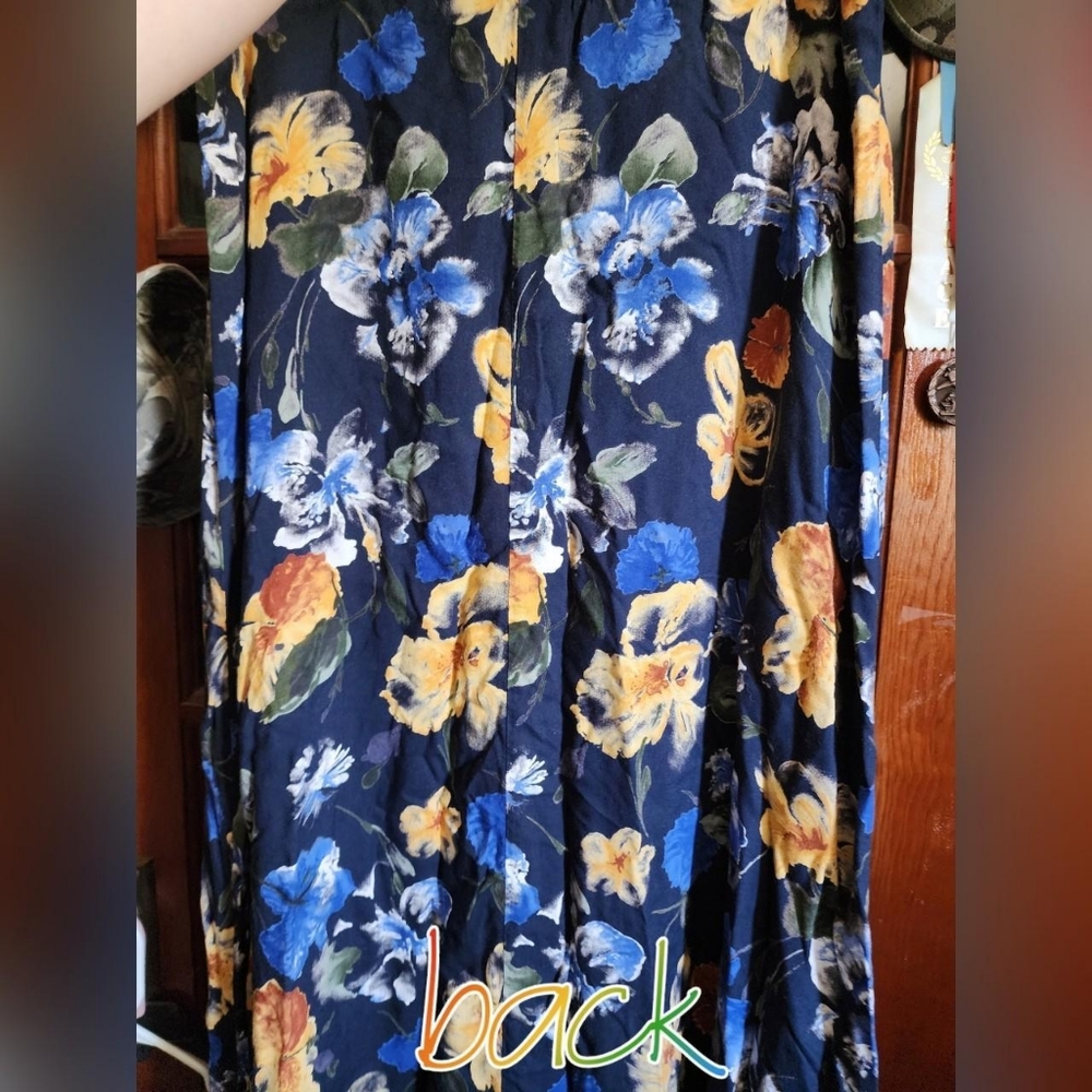 Floral maxi skirt